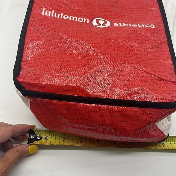 Lululemon Athletica red black white small reusable shopping bag - Picture 7 of 7